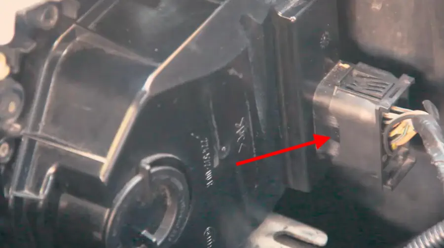 bmw x5 e53 разъём фары