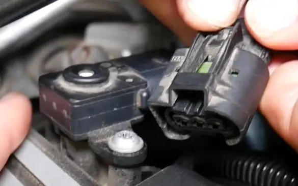 bmw connector map sensor, разъём мап сенсора на бмв фото