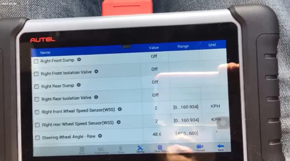 scanner live data compare front and rear wheel speed sensor abs, скорость правых датчиков абс сравнить на сканере
