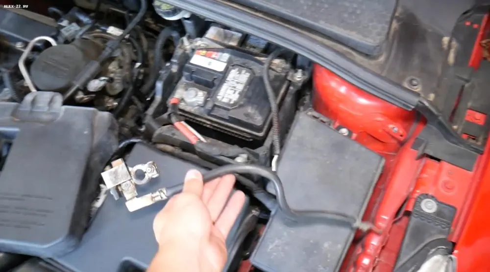 датчик тока аккумулятора фокус 3 фото