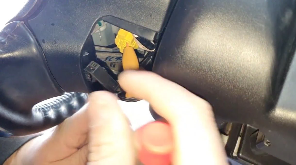 разъём в руле