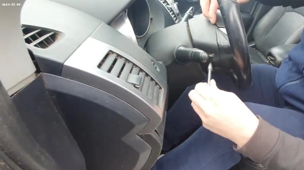lancer outlander remove driver airbag module, снять подушку безопасности в руле
