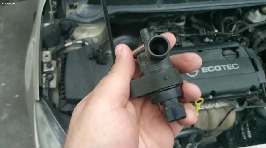 opel astra j клапан evap